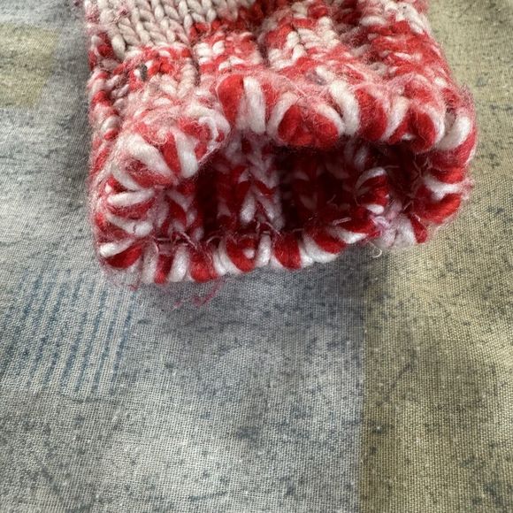 Gap Red & White Fingerless Gloves w/Button Warm Knit Flip Winter Gloves - Picture 4 of 9